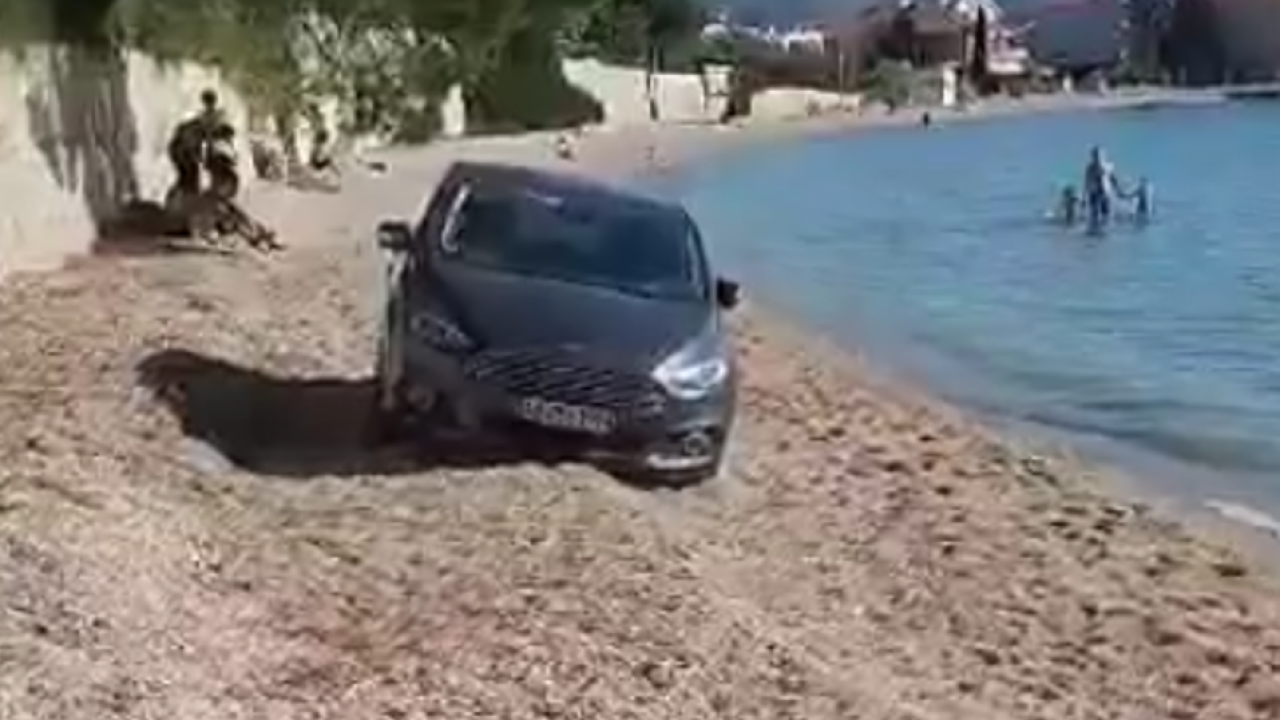 Nijemac u Žaboriću za svoj automobil izabrao prvi red do mora