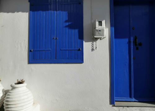 Grci na svadbama razbijaju hrpe tanjura, postoji više vjerovanja zašto to rade