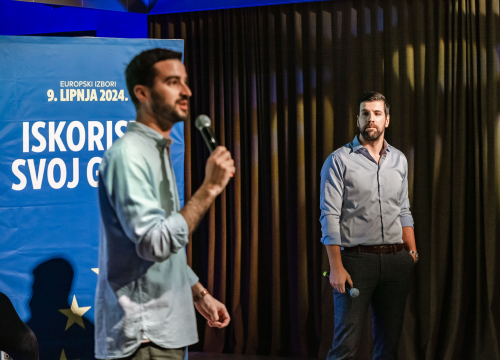 Fotografija 13 - Na radionici 'Dalmatinski đir, europska priča' u Arsenu mladi se pripremali za EU izbore