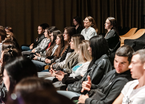 Fotografija 25 - Na radionici 'Dalmatinski đir, europska priča' u Arsenu mladi se pripremali za EU izbore