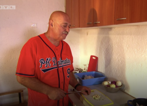 Danas u Večeri za 5 kuha Goran Grguričin, na jelovniku grdobina, kokot i zubatac