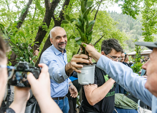 Fotografija 31 - Podijeljeno tisuću sadnica lavande i lovora: 'Želimo očuvati naše ekosustave i poticati bioraznolikost'