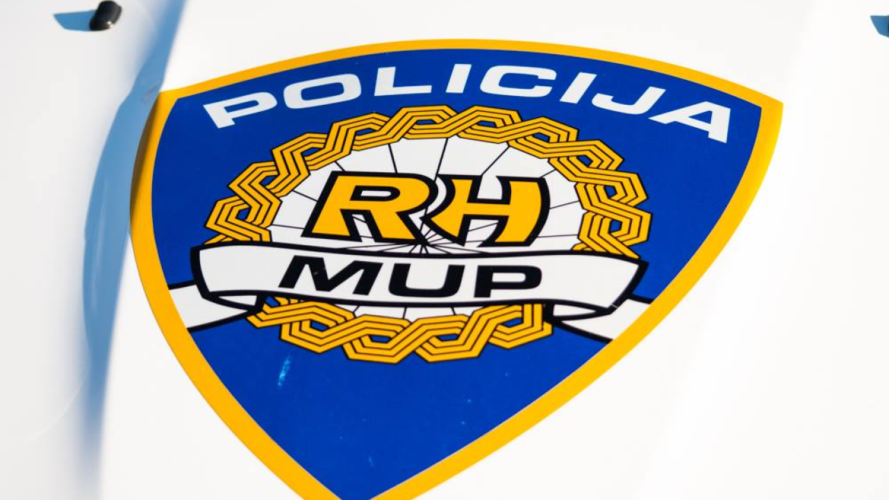 Kod Maslenice jučer nestao ronioc. Tijelo pronašli na 2.6 metara dubine