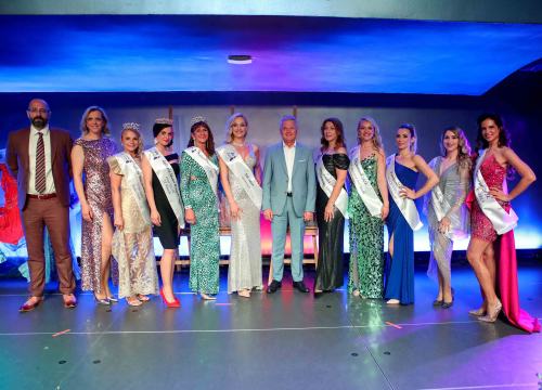 Fotografija 2 - U Arsenu izabrane Najljepše mame Hrvatske, Šibenčanka Anđela osvojila lentu za fotogeničnost