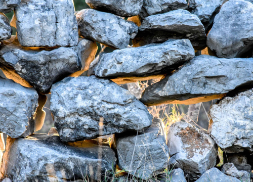 U Trogiru predstavljanje 'Vodiča kroz suhozidnu baštinu' Jadrana Kale