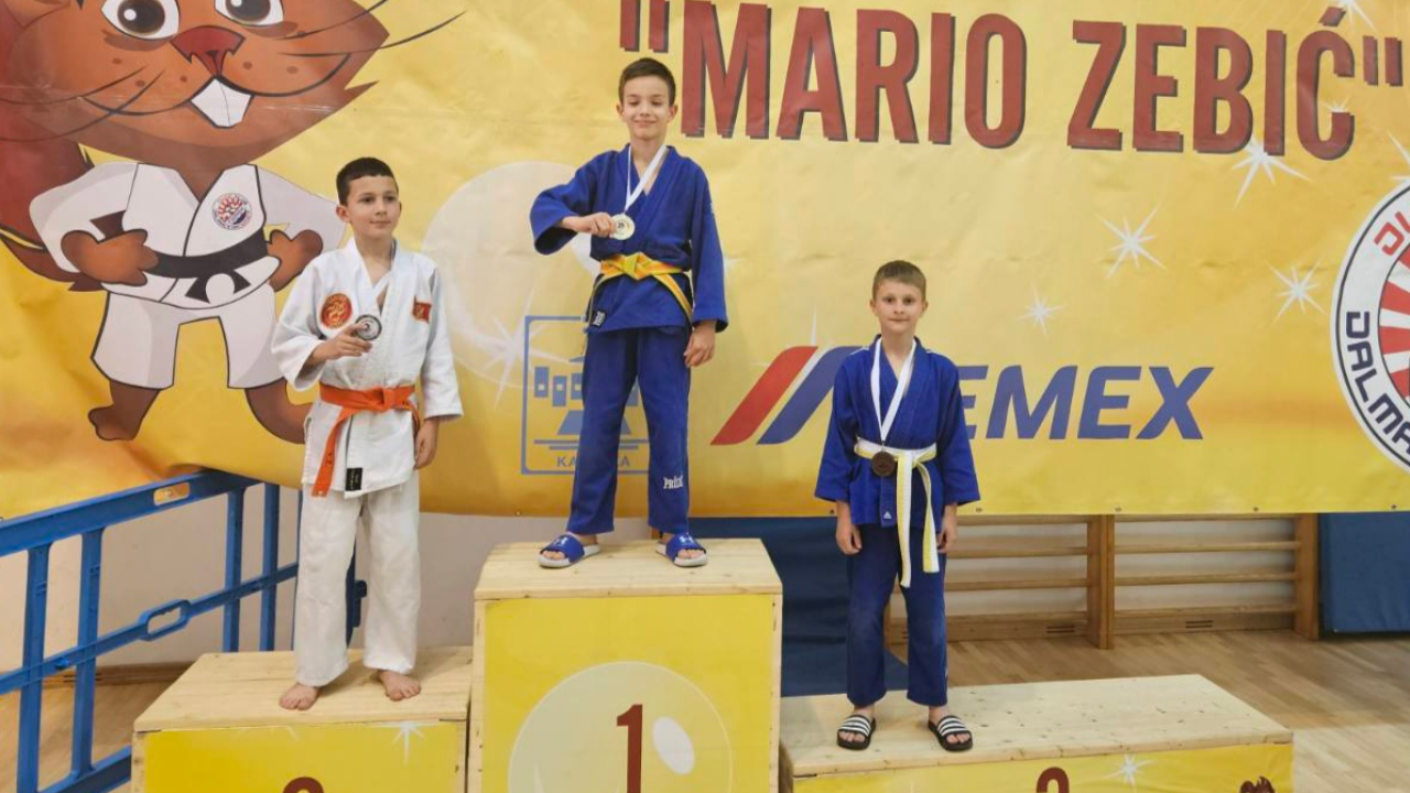 Članovi Judo kluba Šibenik na turniru u Kaštel Sućurcu osvojili četiri medalje