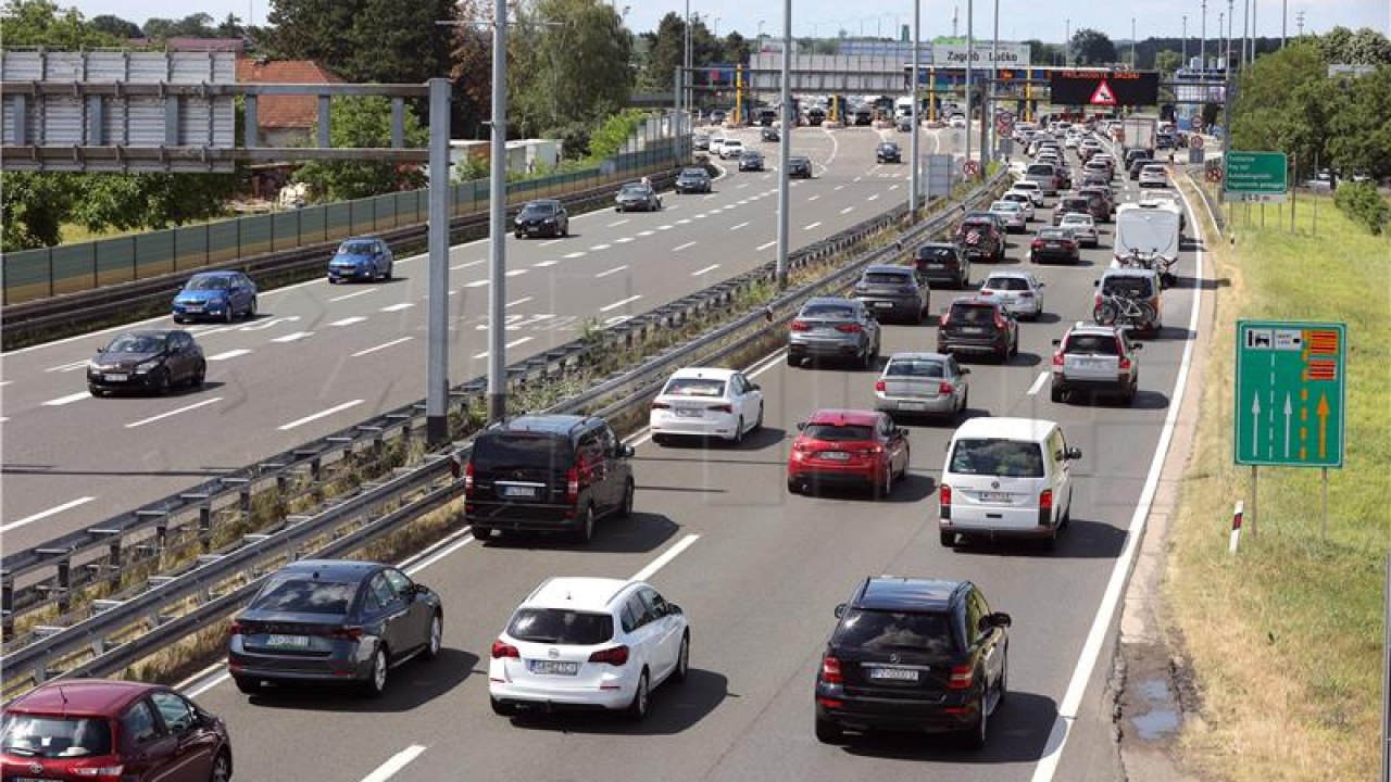 Pojačan promet na A1, A2 i A3, ponegdje kolone