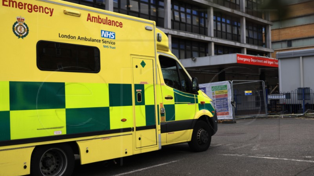 Britanski boksač preminuo nakon nokauta u ringu