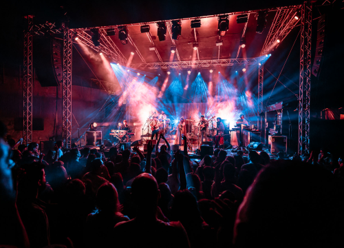 Sv. Mihovil u utorak slavi 10. rođendan, donosimo 17 koncerata i 2 festivala koji su dosad najavljeni