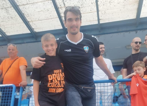 S NBA parketa u Gradski vrt: Dario Šarić bodrio uživo svoj Šibenik