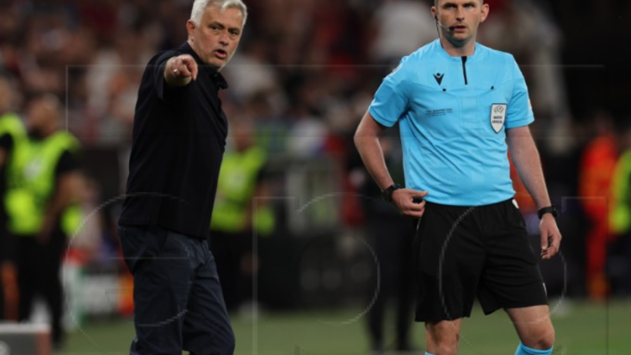 Susret Hrvatska - Španjolska sudit će Michael Oliver