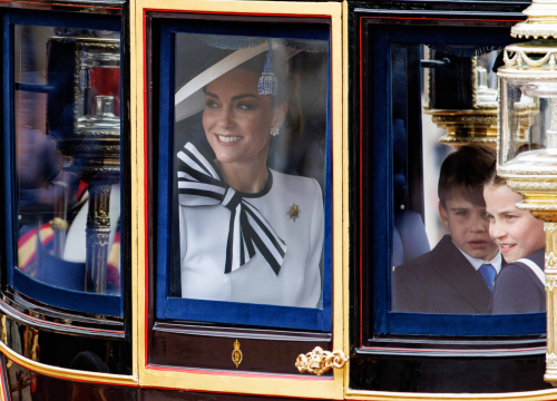 Kate se vratila u javni život na proslavi kraljeva rođendana