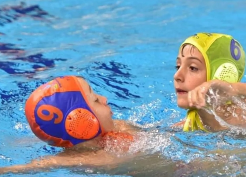 Šibenski vaterpolisti uspješni na startu jakog međunarodnog dječjeg turnira