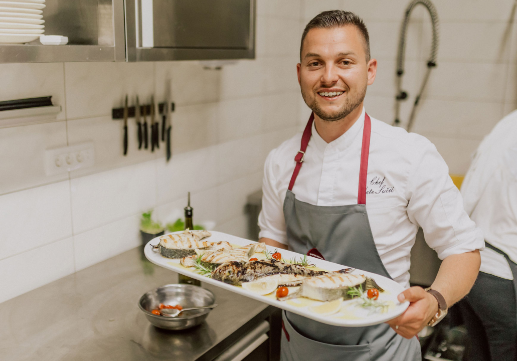 Restoran Nomad priprema vrhunsku večeru uz 'Gosta kuhara' Matu Sučića!