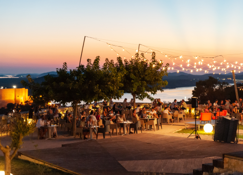 Ide novo ljeto probranih nezavisnih filmova na kino pozornici tvrđave Barone