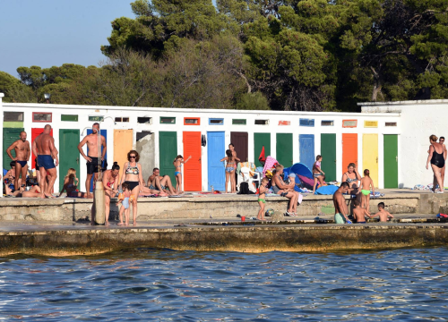 Bajka o zlatnoj ribici stiže na Trg šarenih kabina na Jadriji