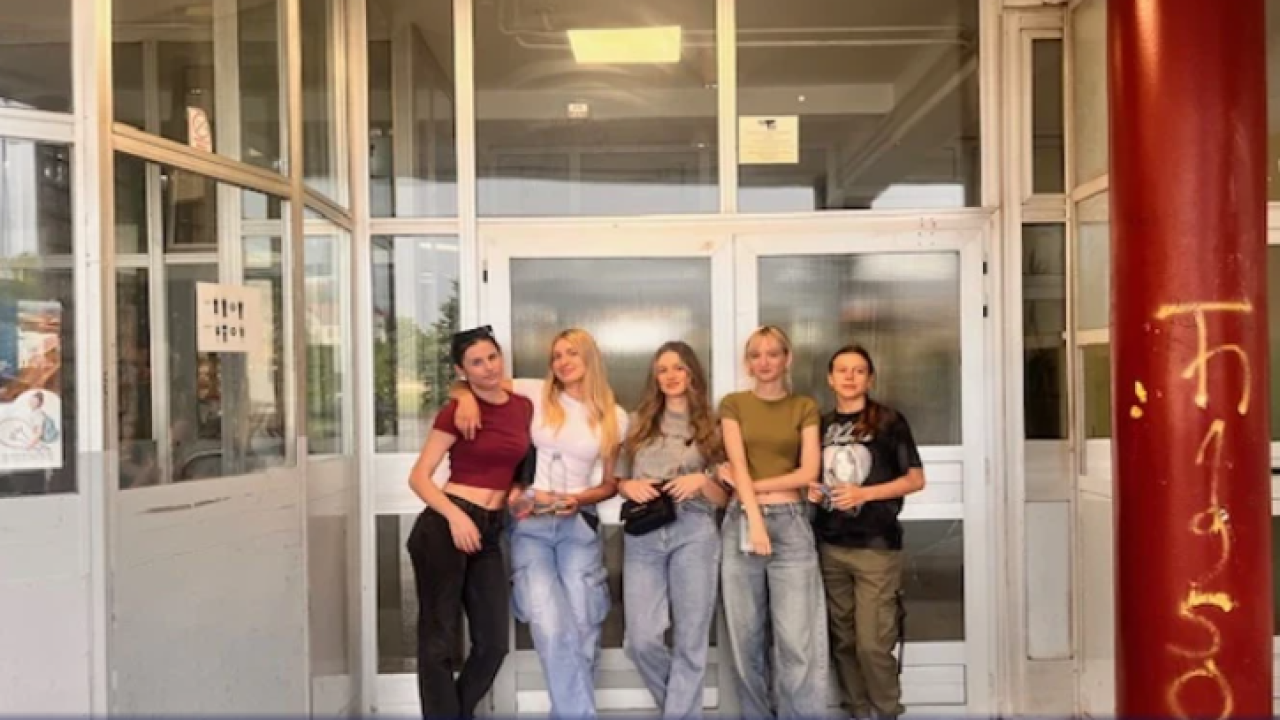 Kninskim maturantima draži Dostojevski od Ujevića