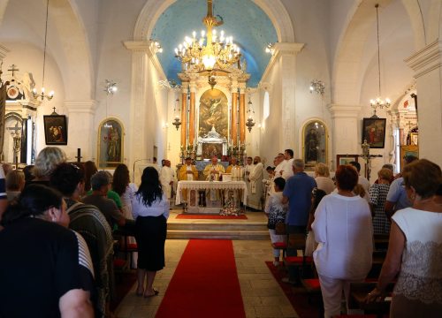 Fotografija 2 - U Rogoznici proslavljena Gospa od kapelice