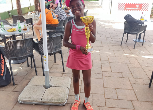 Fotografija 8 - Mlada šibenska tenisačica Lara Meri Zorčić srebrna na festivalskom turniru