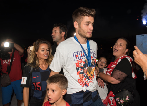 Lyon otkupio Duju Ćaletu-Cara za 3,59 milijuna, prisjetimo se bizarnosti kod njegovog debija za Šibenik