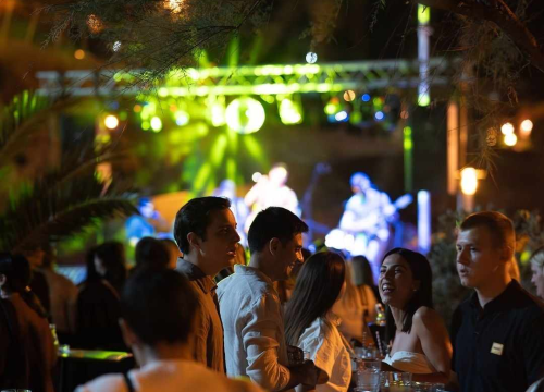 Vrhunski koncerti Zorice Kondže i grupe TBF očekuju vas ovog ljeta na plaži Banj