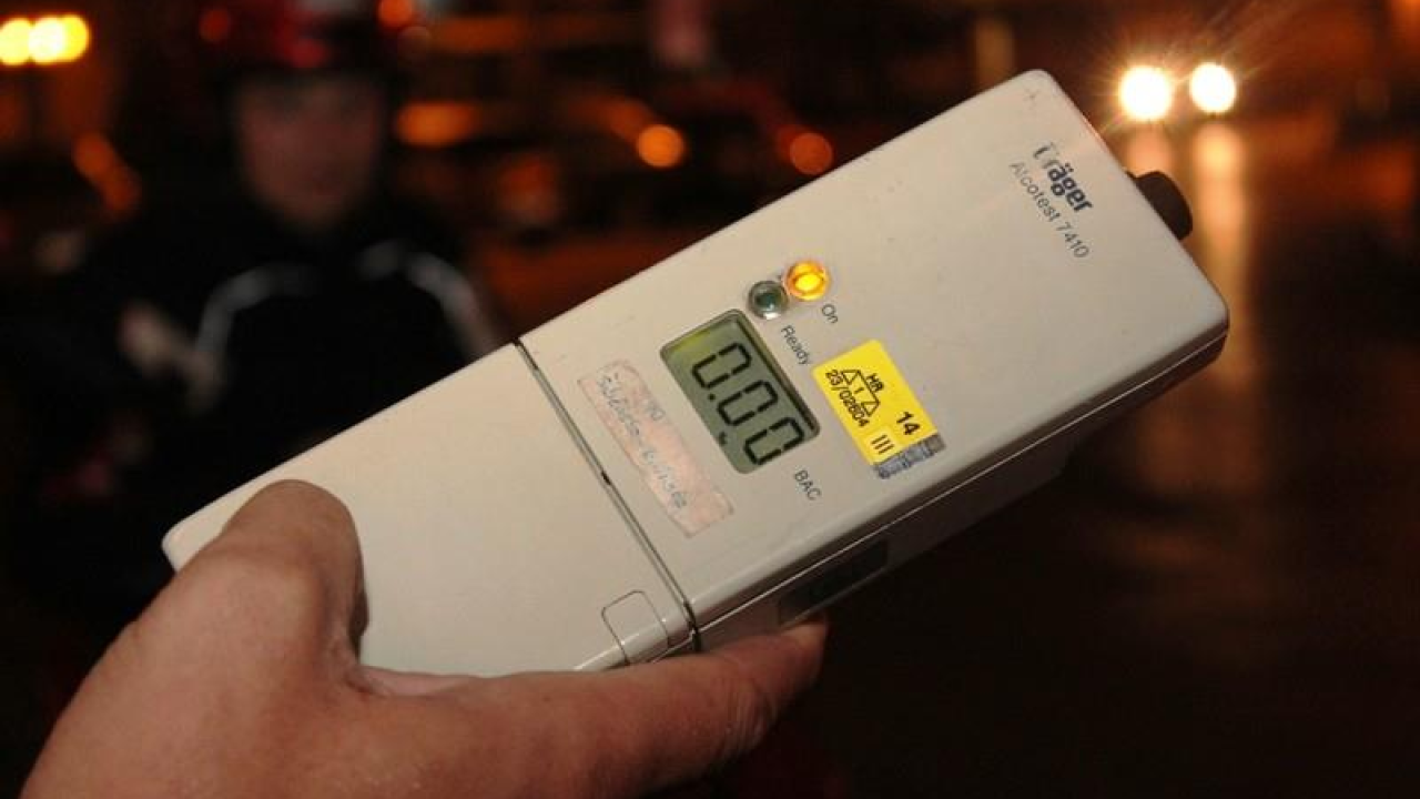 U Vodicama vozač (69) odbio alkotest i pokušao pobjeći, policija ga privela