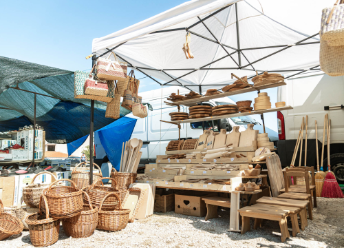 Fotografija 58 - Velik broj vjernika okupio se u marijanskom svetištu u Vrpolju: Misu predvodio biskup Rogić