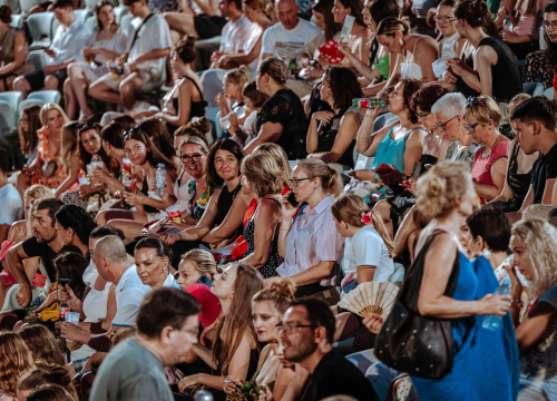 Fotografija 10 - Silente ‘pronašli način’ i raspjevali rasprodanu tvrđavu sv. Mihovila