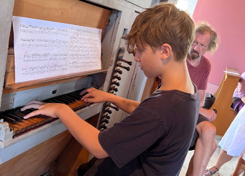 Fotografija 2 - Završena je Orguljaška ljetna škola u Šibeniku: Najmlađa polaznica 9, najstarija 60 godina