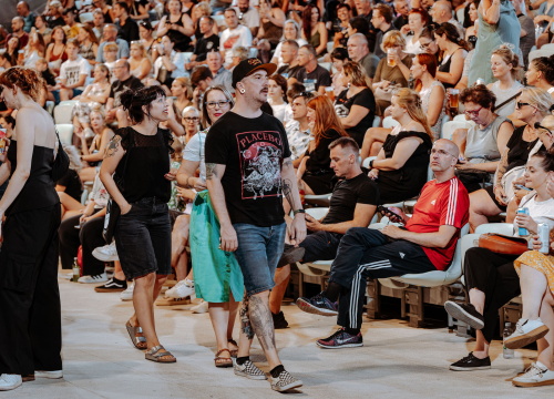 Fotografija 13 - Editorsi održali fantastičan koncert u Šibeniku, nije ih omeo ni vjetar ni kiša