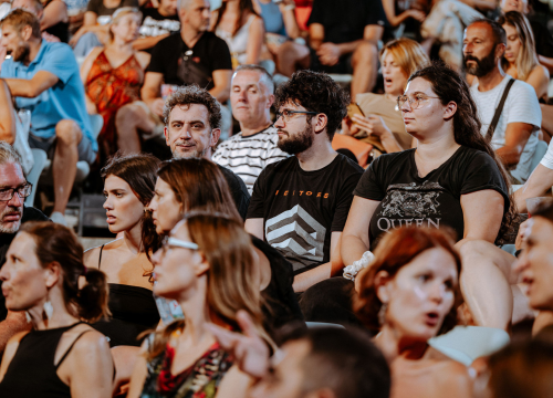 Fotografija 29 - Editorsi održali fantastičan koncert u Šibeniku, nije ih omeo ni vjetar ni kiša