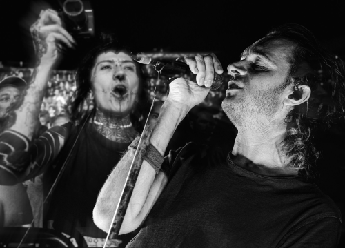 Fotografija 4 - Editorsi održali fantastičan koncert u Šibeniku, nije ih omeo ni vjetar ni kiša