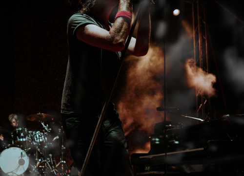 Fotografija 31 - Editorsi održali fantastičan koncert u Šibeniku, nije ih omeo ni vjetar ni kiša