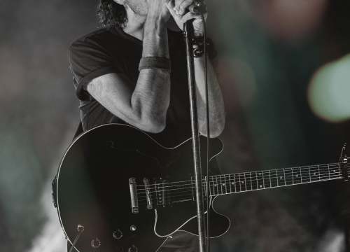 Fotografija 48 - Editorsi održali fantastičan koncert u Šibeniku, nije ih omeo ni vjetar ni kiša