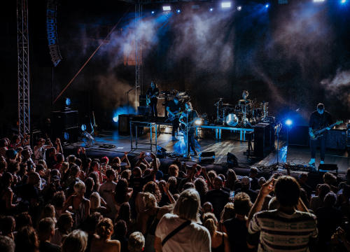 Fotografija 52 - Editorsi održali fantastičan koncert u Šibeniku, nije ih omeo ni vjetar ni kiša