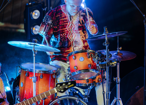 Fotografija 22 - Black Coffee i Ana Uršula Najev na rasprodanom Baroneu: Spoj mladosti i iskustva