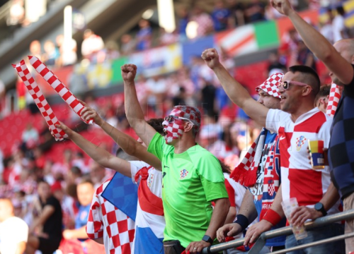 Navijači se dogovorili tko vodi navijanje: Kohorta protiv Poljske, Boysi protiv Škotske, a Torcida protiv Portugala