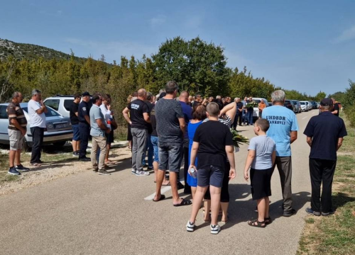 Fotografija 9 - Obilježena 30. godišnjica pogibije hrvatskih branitelja Tomislava Karduma i Šime Džepine