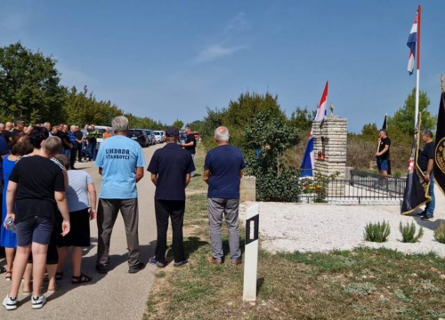 Fotografija 24 - Obilježena 30. godišnjica pogibije hrvatskih branitelja Tomislava Karduma i Šime Džepine