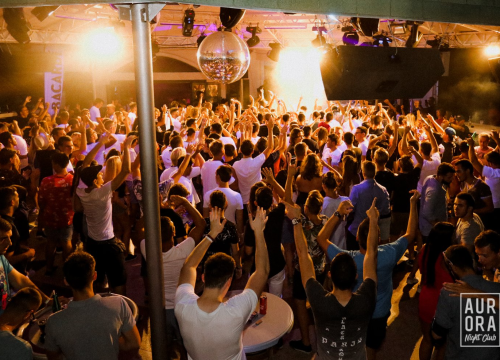 Ne propustite koncert Alena Vitasovića večeras u Aurori