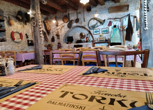 Autentična konoba u Primoštenu odlazi u povijest: 'Tako sam tužan što se opraštamo'