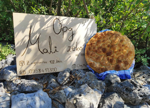 Fotografija 8 - Sve je krenulo s nekoliko ovaca, a danas obitelj Zelenika iz Knina ima pravo životinjsko carstvo