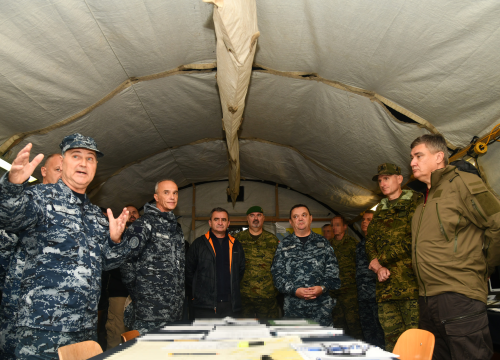 Milanović pratio vojnu vježbu na pomorskom poligonu Žirje