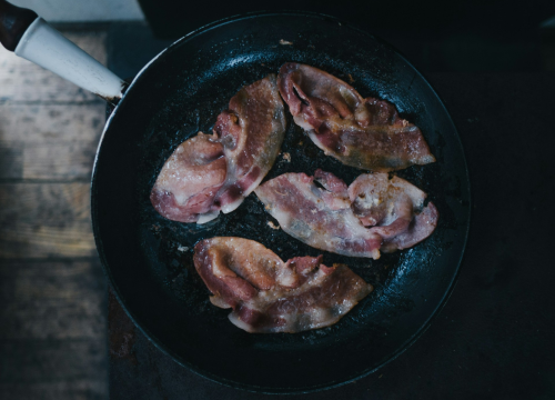 Je li zdravije prženje na masti ili na ulju?
