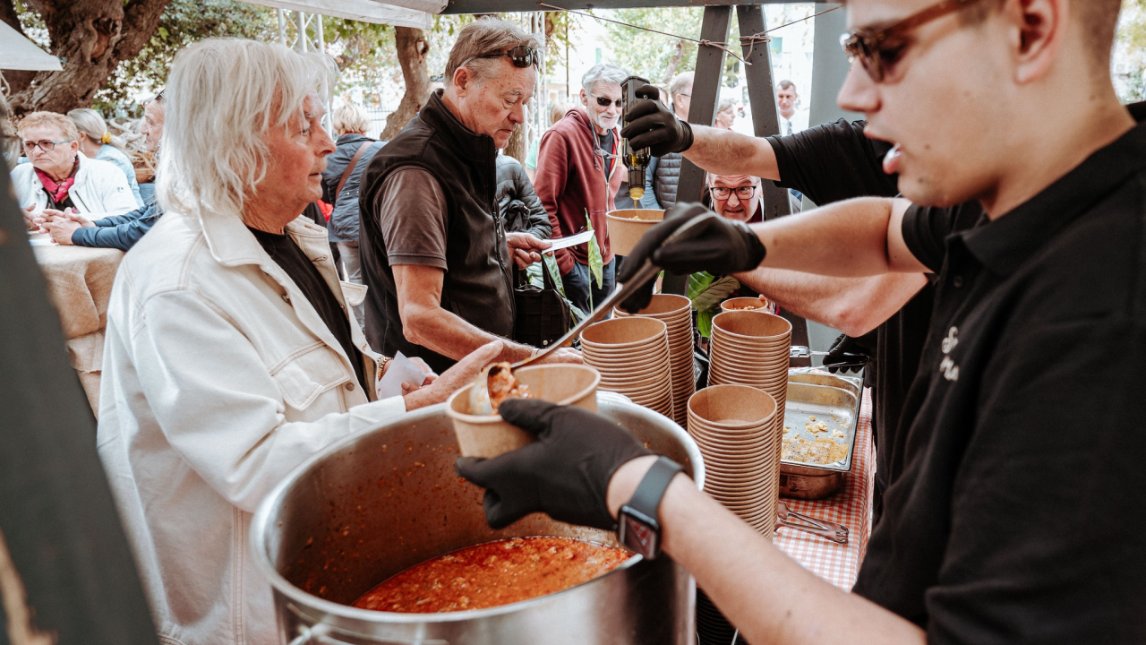 Odlična spiza i atmosfera na marendi u Vodicama prošlog vikenda