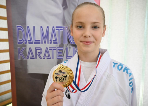 Fotografija 18 - Praonica iWash-uWash preselila na novu lokaciju u Mandalini