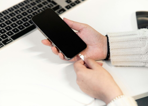 Trebate li puniti mobitel tijekom noći? Odgovor bi vas mogao iznenaditi