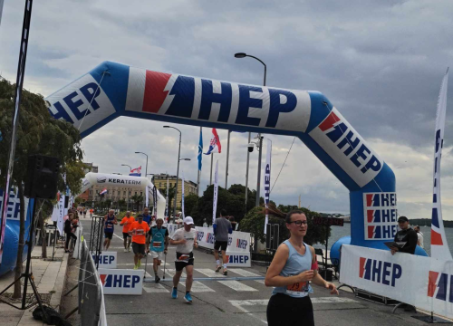 Fotografija 5 - Trčalo se Draženu u čast: Ante Živković prvi na utrci Šibenskih deset