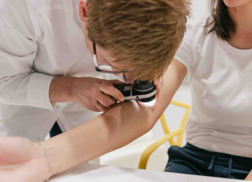 Obnovite svoju kožu vrhunskim dermatološkim tretmanima Poliklinike Krešimir