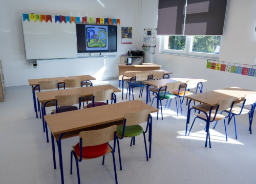 Djeca iz razreda s problematičnim učenikom vraćaju se na nastavu